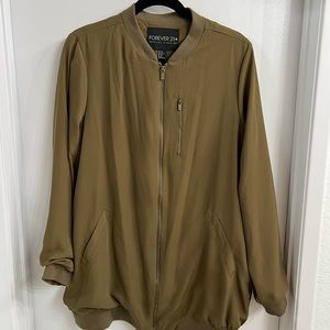 Olive green bomber jacket from Forever 21+. Size 0X. Never worn.